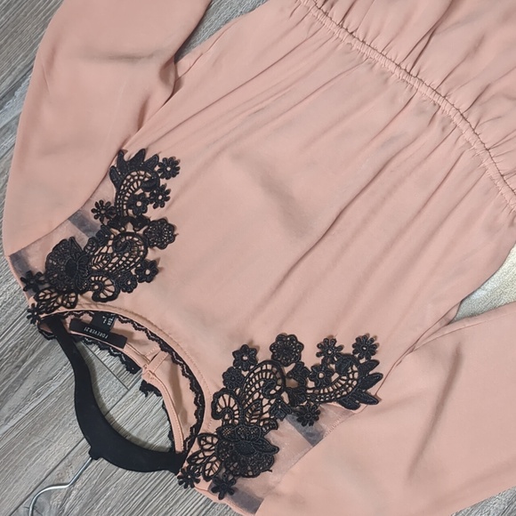 BOGO!! Forever 21 Embroidered Dress Small - Picture 2 of 4